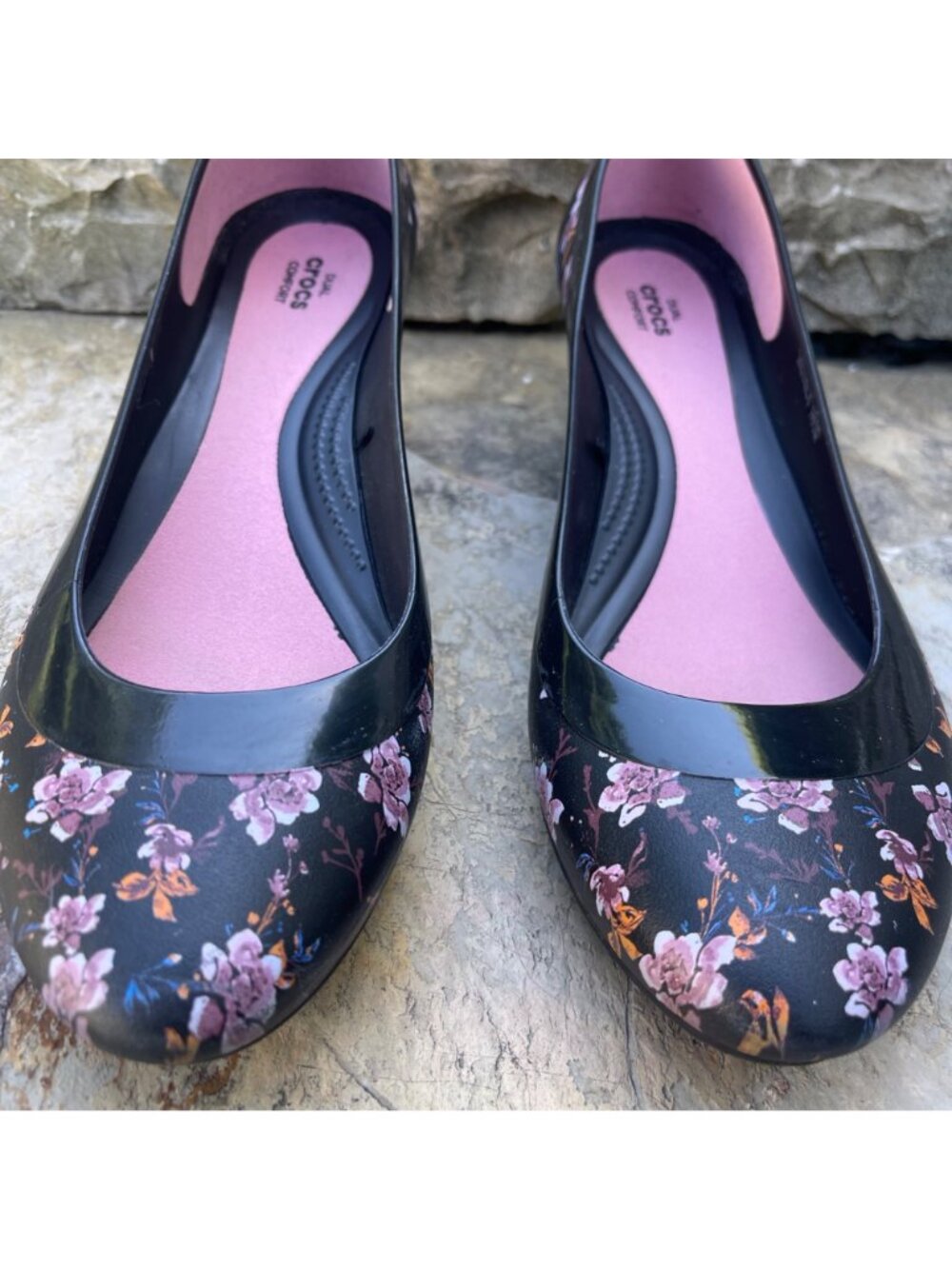 CROCS Womens Floral Comfort Wedge Pumps Size 11 Cottagecore Coquette Feminine - Picture 2 of 14